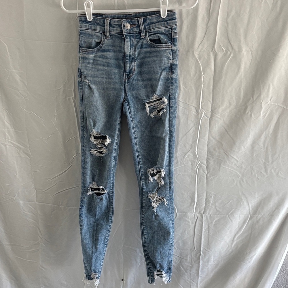 American eagle Distressed Blue Jeans/short